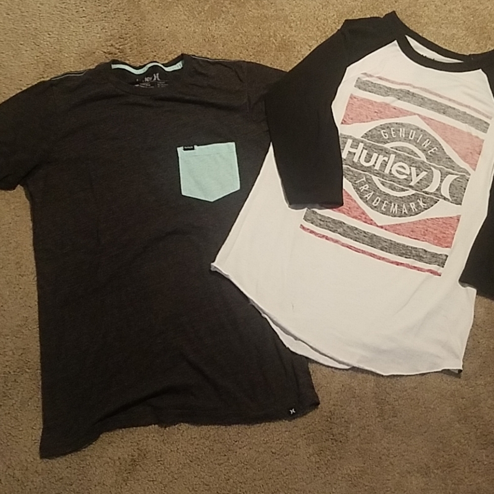 One long sleeve tee One short sleeve tee